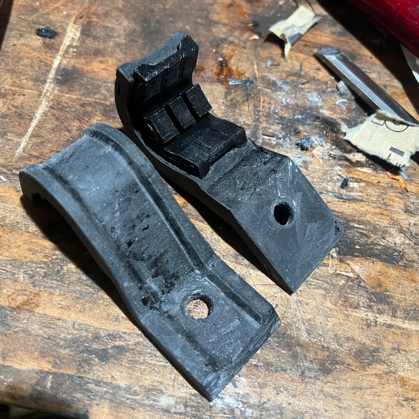 Forged carbon fiber upper radiator mounts (pair)