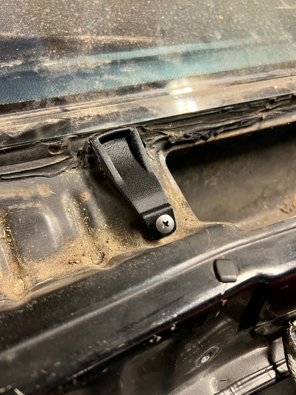 Toyota Supra MK3 1986.5-92 Lower Windshield Stopper OEM 56115-14010 (download)