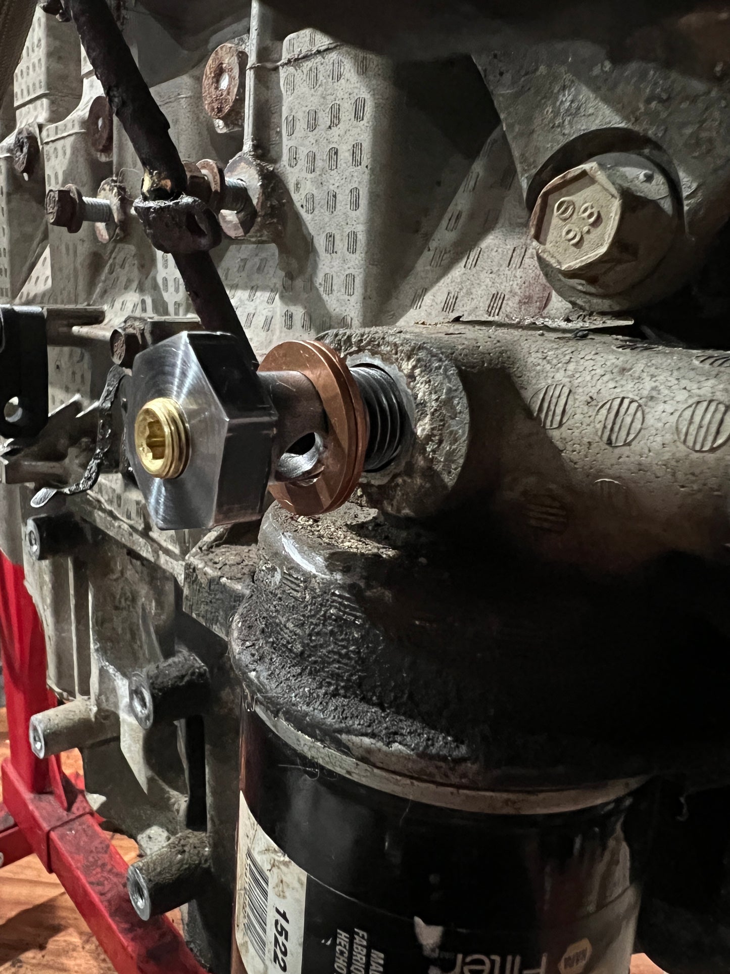 Custom 16m x 2.0 banjo bolt for the Atlas 4200