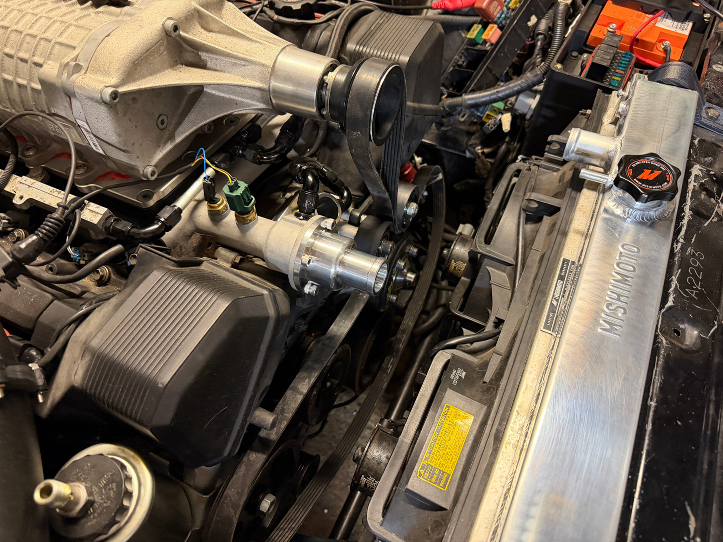 NON-VVTI 1UZ-FE Front Water Crossover kit
